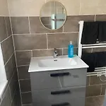 Iago City,appartement Spacieux 2 Chambres, Hyper Centre, Aeroport Et Gare A Proximite Apartment *