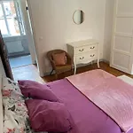 Iago City,appartement Spacieux 2 Chambres, Hyper Centre, Aeroport Et Gare A Proximite