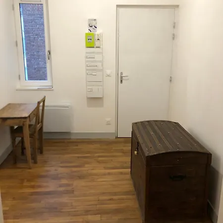 Iago City,appartement Spacieux 2 Chambres, Hyper Centre, Aeroport Et Gare A Proximite