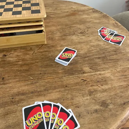 Appartement Iago City, 2 Chambres, Hyper Centre, Aéroport Et Gare à Proximité