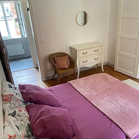 Iago City,appartement Spacieux 2 Chambres, Hyper Centre, Aeroport Et Gare A Proximite