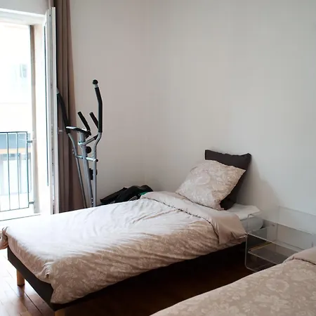 Iago City,appartement Spacieux 2 Chambres, Hyper Centre, Aeroport Et Gare A Proximite Apartment *