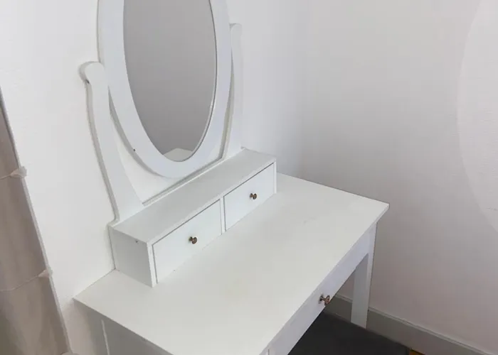 Apartment Iago City,appartement Spacieux 2 Chambres, Hyper Centre, Aeroport Et Gare A Proximite *